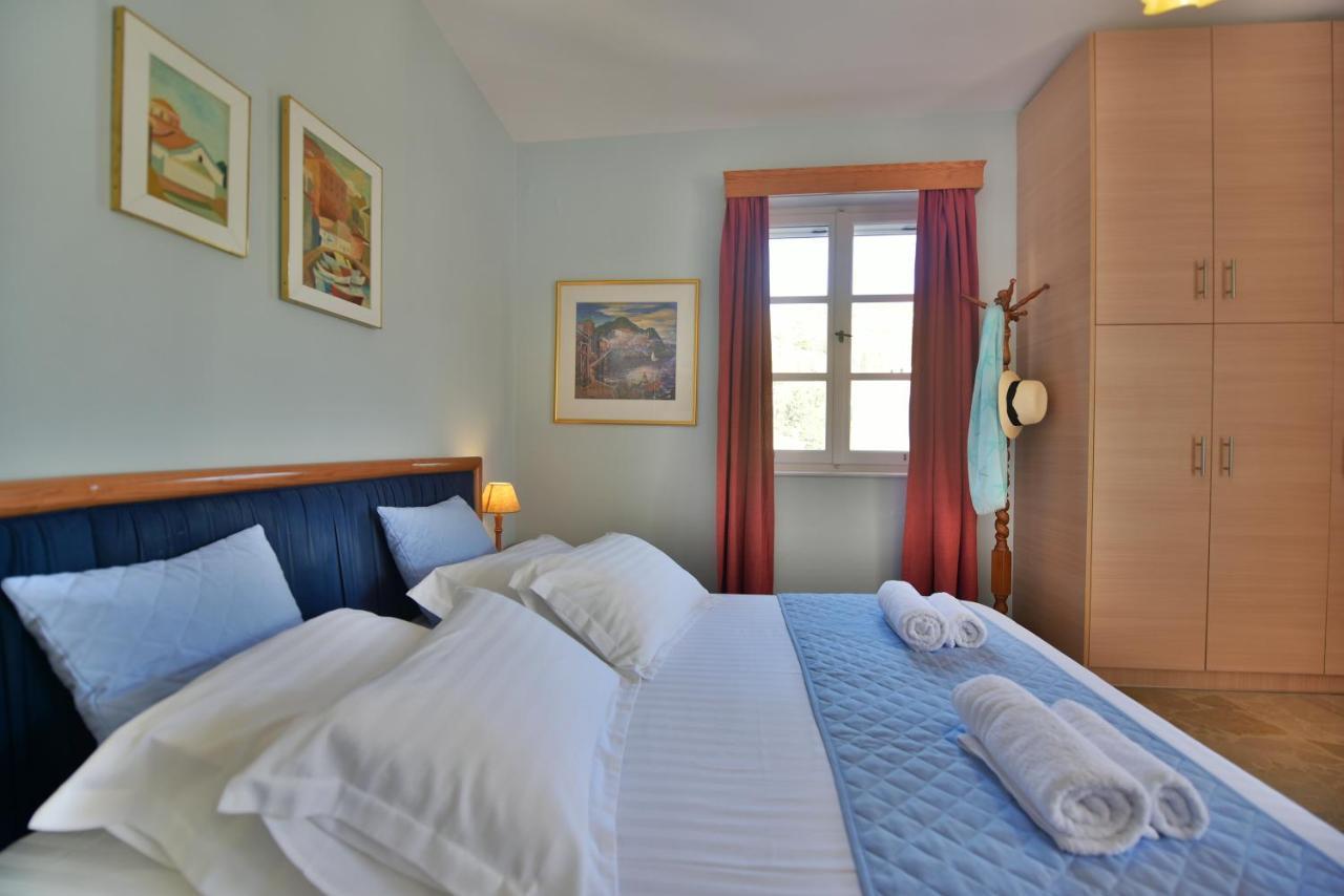 Feel At Home - Family House In Hydra מראה חיצוני תמונה